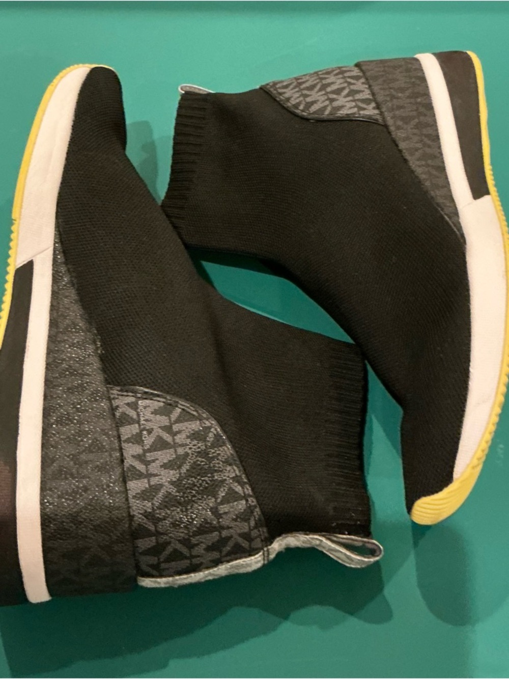 Michael Kors Skyler Bootie /Sock Sneakers Size 9 - Picture 5 of 8